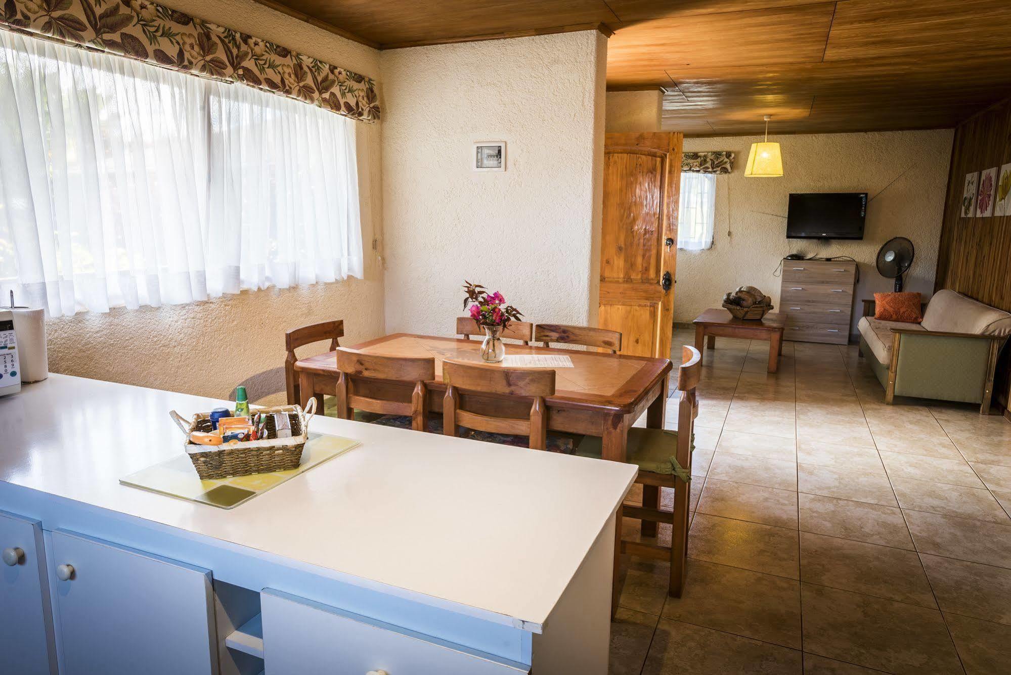 Marae - Cabanas Premium Hanga Roa Exterior foto